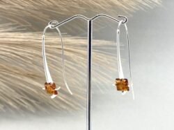 Gintariniai auskarai su sidabru